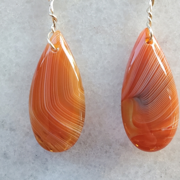 New Orange Onyx Agate Dangle Earrings. - Picture 11 of 16